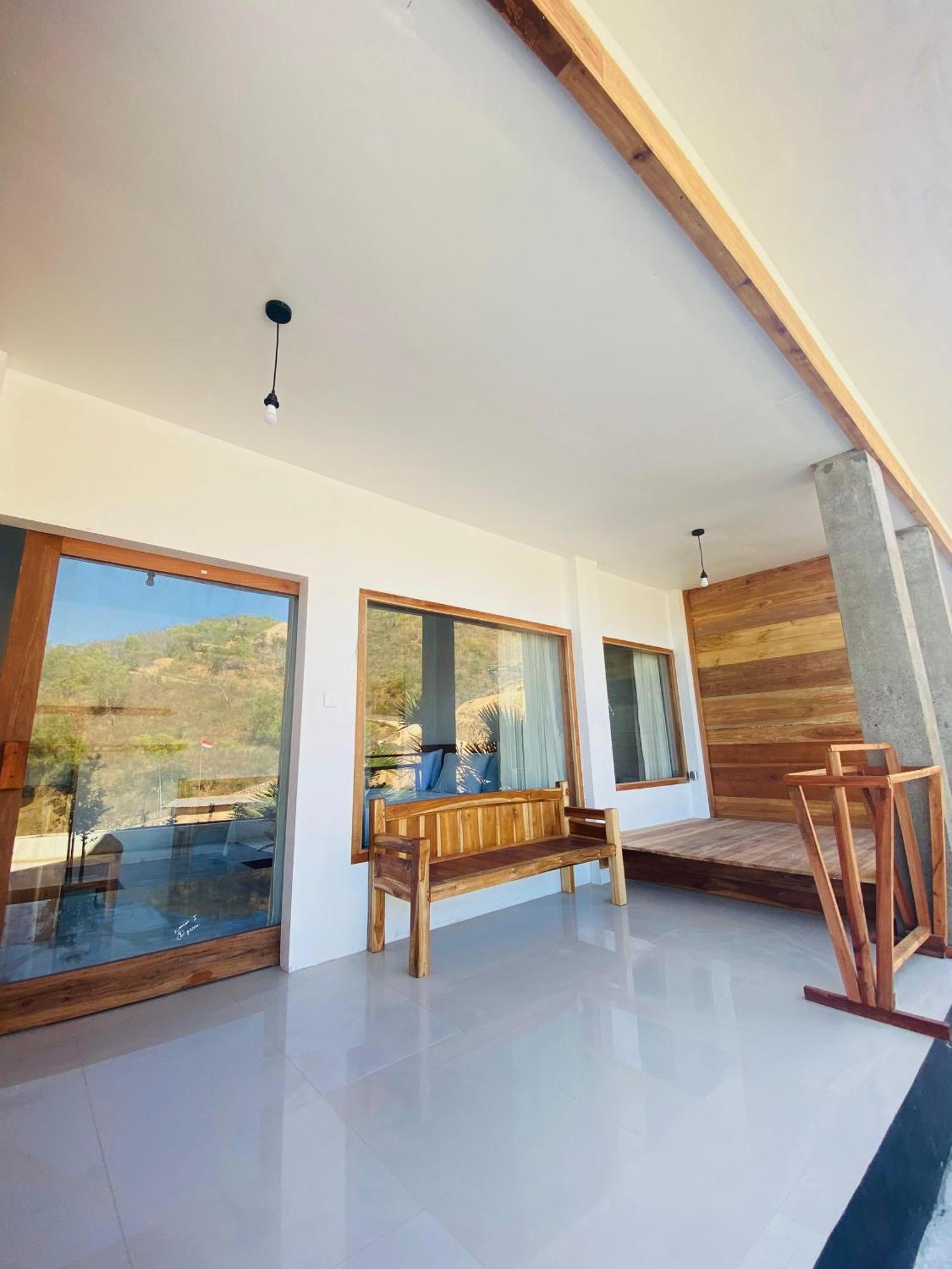 מלון Kuta  Sky Mountain Views מראה חיצוני תמונה
