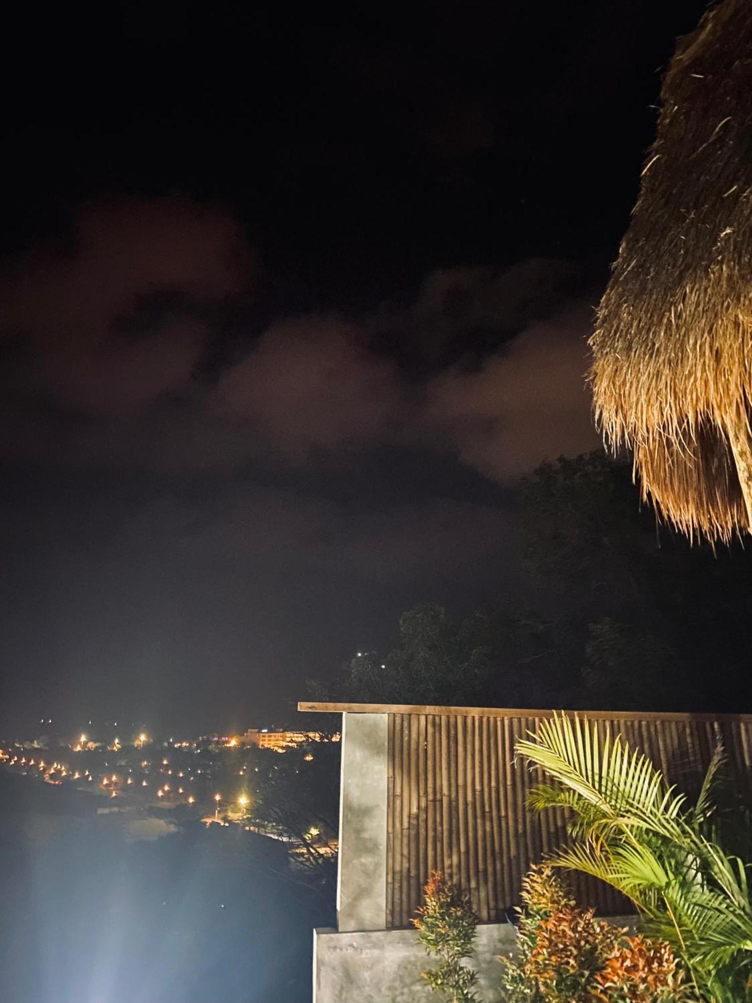 מלון Kuta  Sky Mountain Views מראה חיצוני תמונה