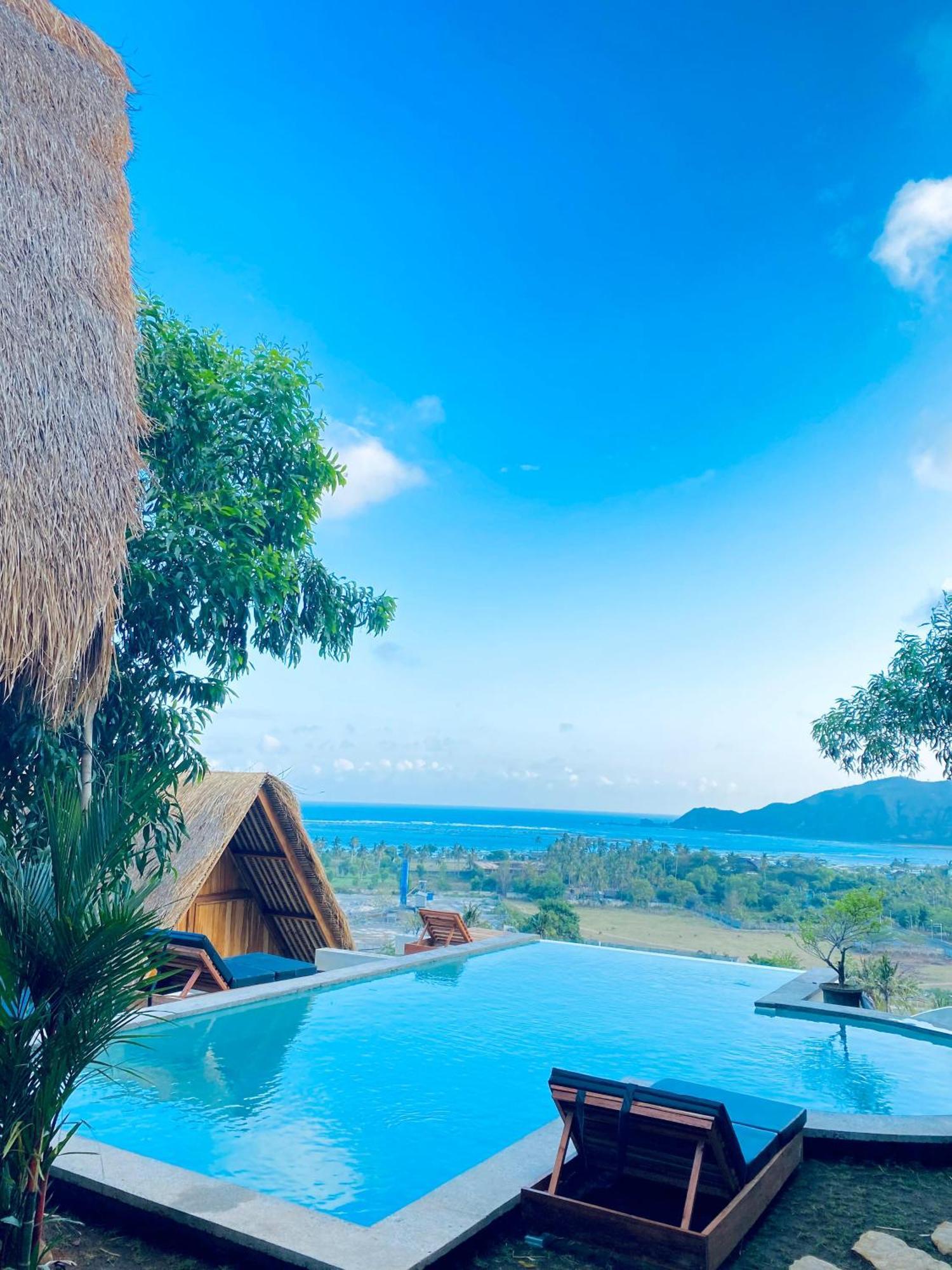 מלון Kuta  Sky Mountain Views מראה חיצוני תמונה
